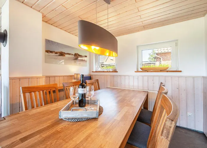 Huus Strandgut Casa de Férias